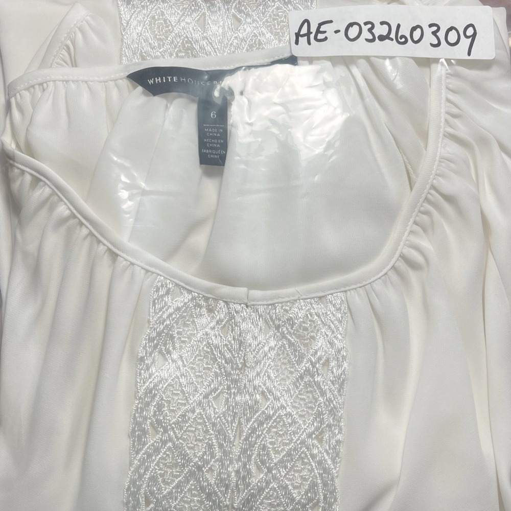 White House Black Market White Lace Front Long Sleeve Blouse Size 6 Top - Picture 10 of 10